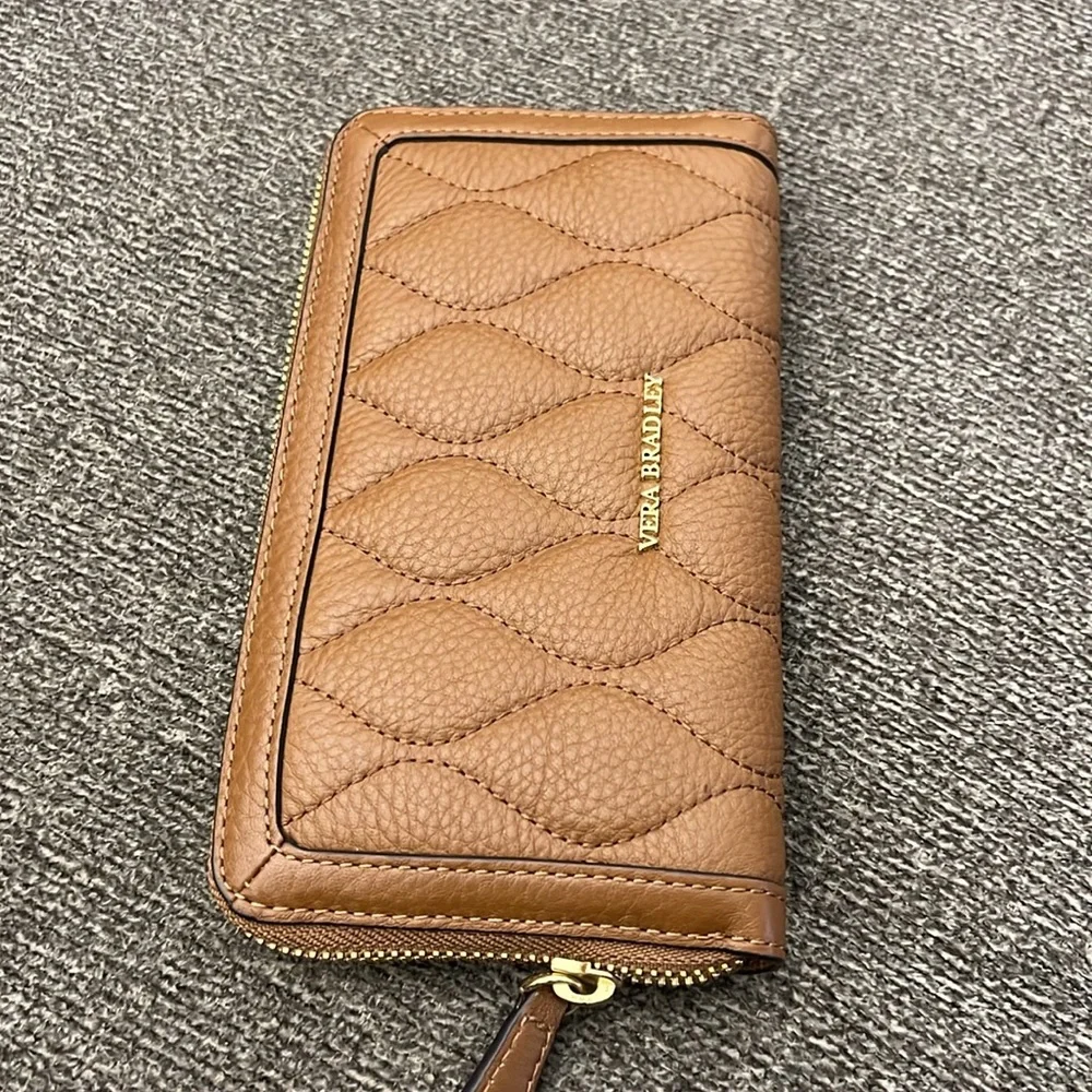 Vera Bradley 'Audrey' zip wallet in tan leather NWOT - Picture 5 of 10